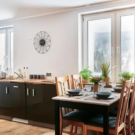 Lysa Gora アパート シクラルスカ・ポレンバ